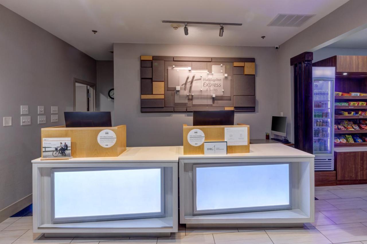 Holiday Inn Express Hotel & Suites Shelbyville By Ihg Экстерьер фото