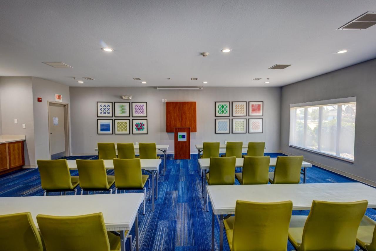 Holiday Inn Express Hotel & Suites Shelbyville By Ihg Экстерьер фото