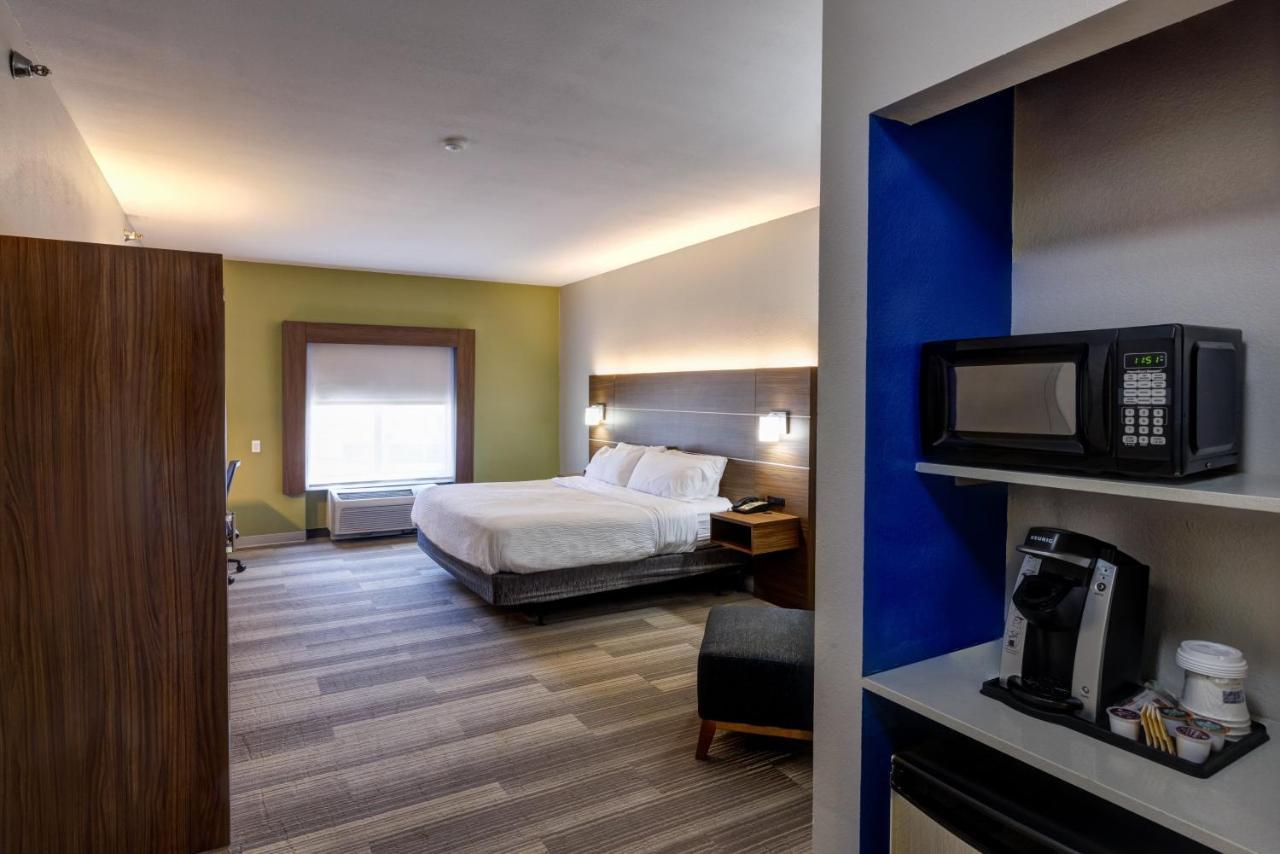 Holiday Inn Express Hotel & Suites Shelbyville By Ihg Экстерьер фото
