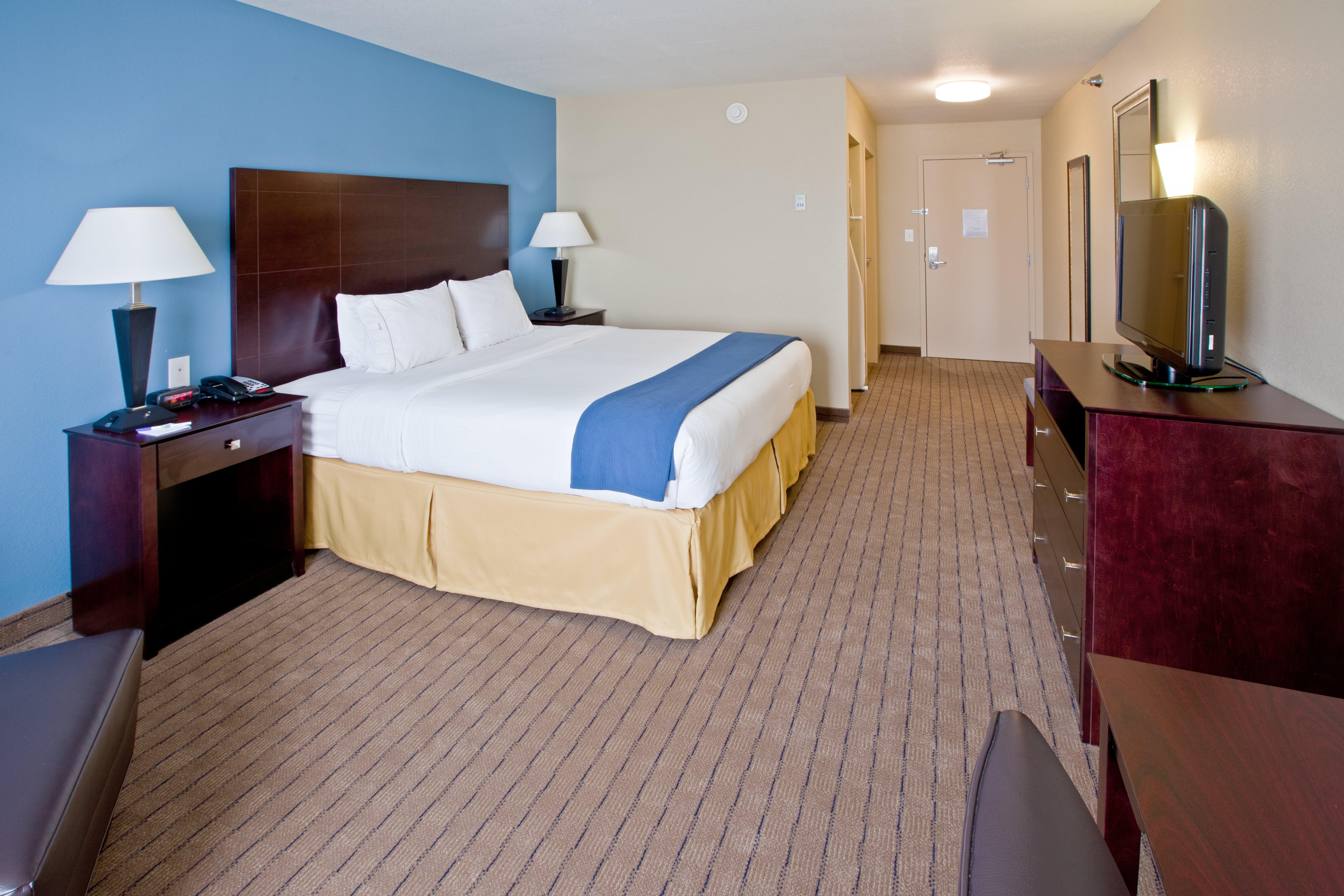 Holiday Inn Express Hotel & Suites Shelbyville By Ihg Экстерьер фото