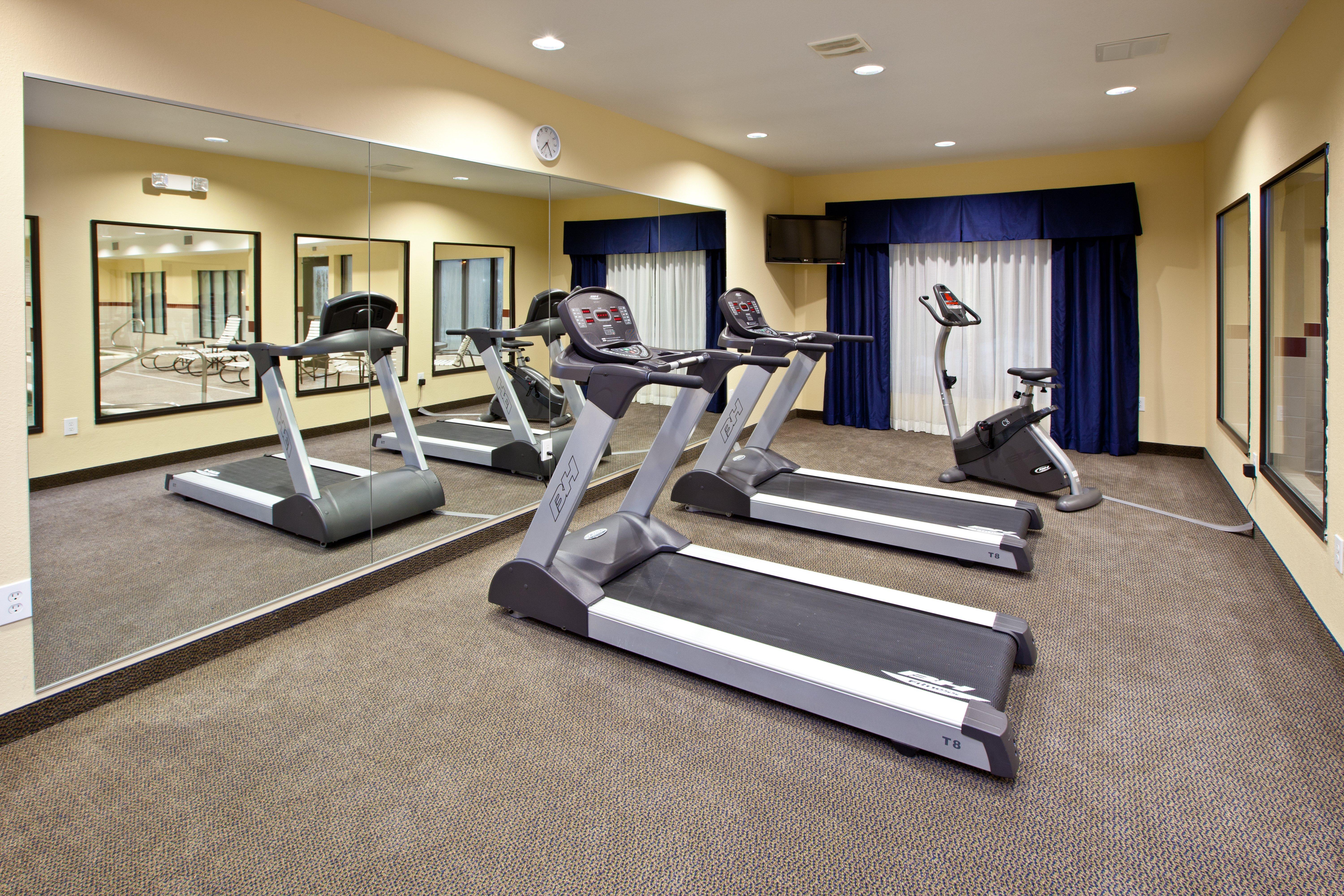 Holiday Inn Express Hotel & Suites Shelbyville By Ihg Экстерьер фото