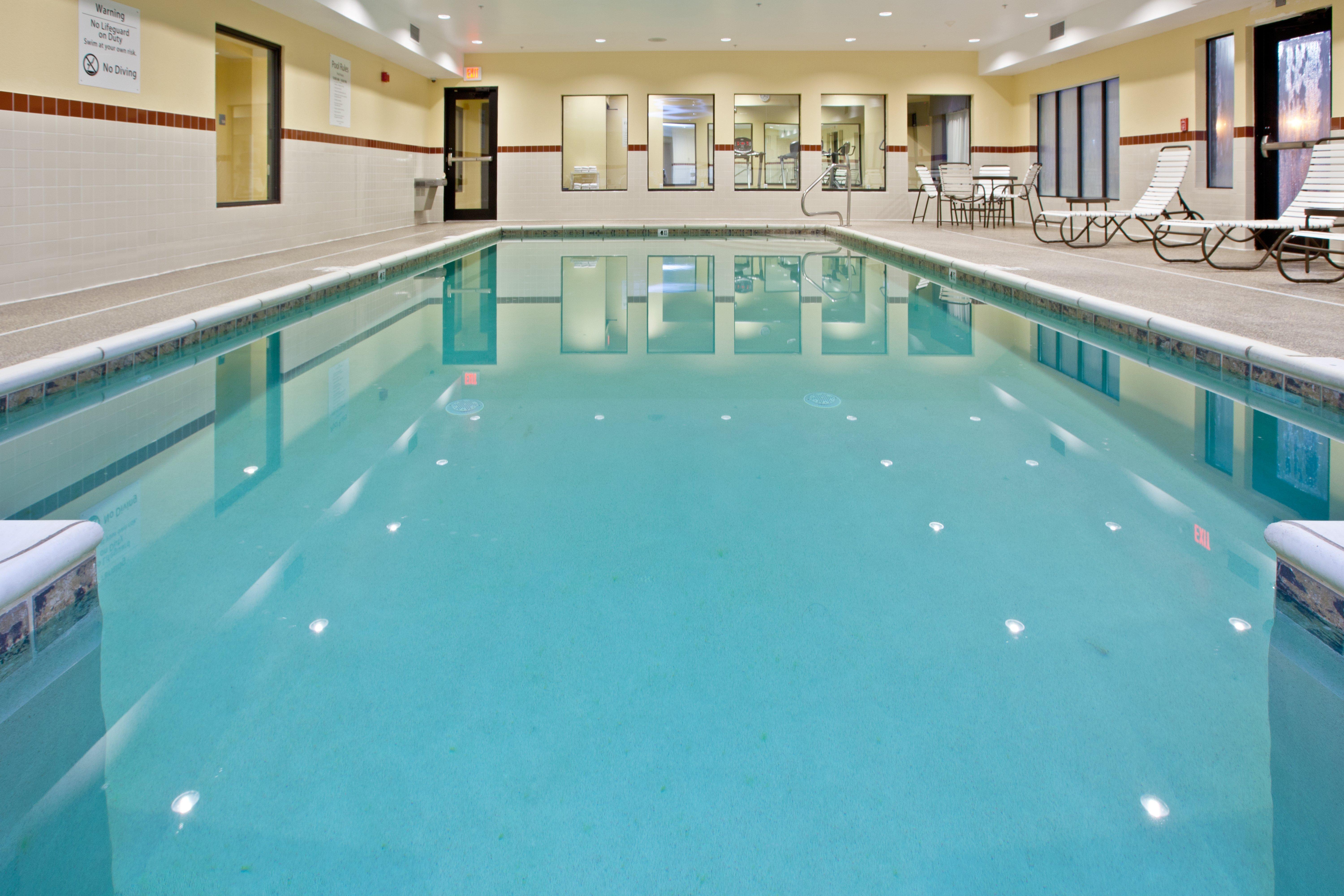 Holiday Inn Express Hotel & Suites Shelbyville By Ihg Экстерьер фото