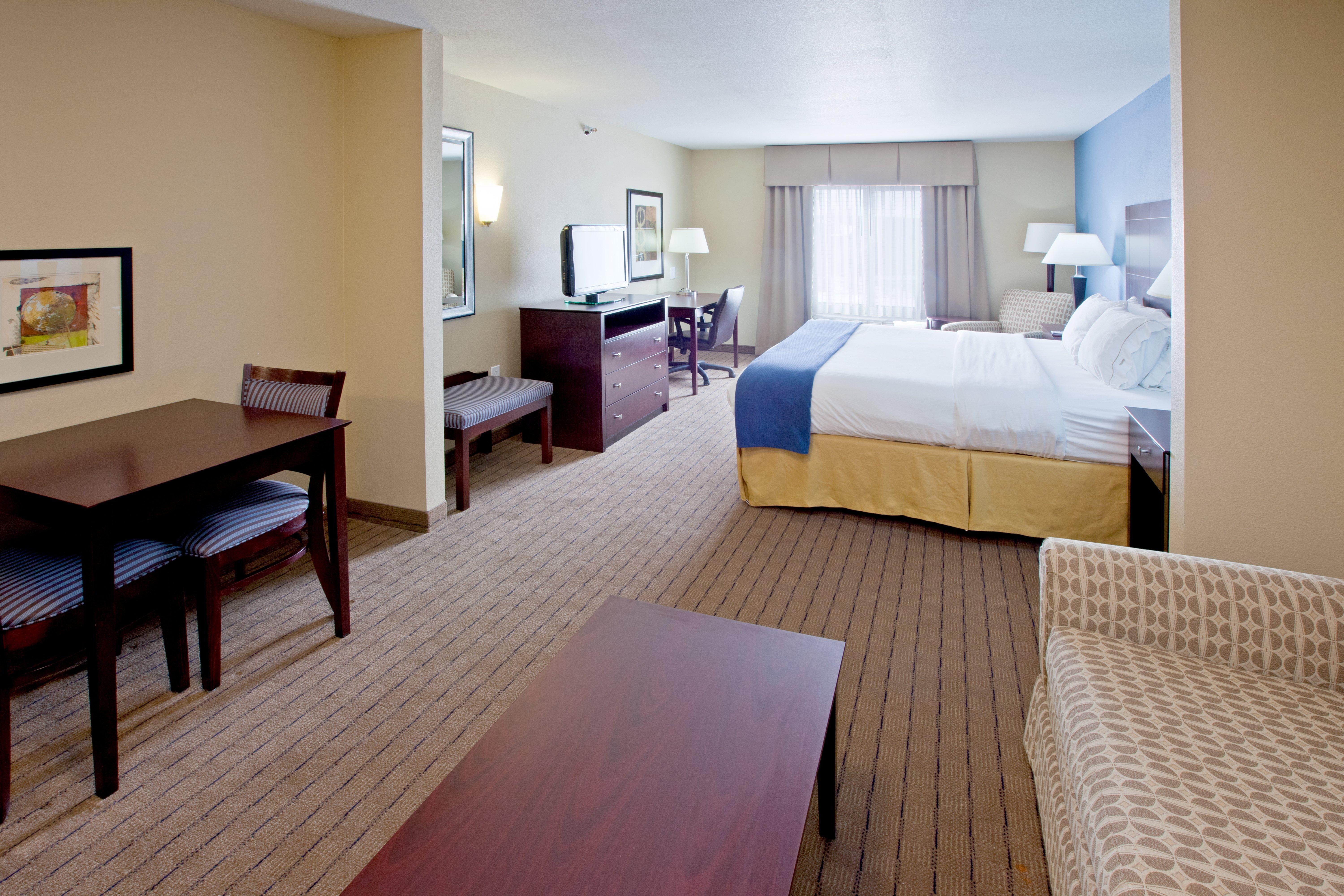 Holiday Inn Express Hotel & Suites Shelbyville By Ihg Экстерьер фото